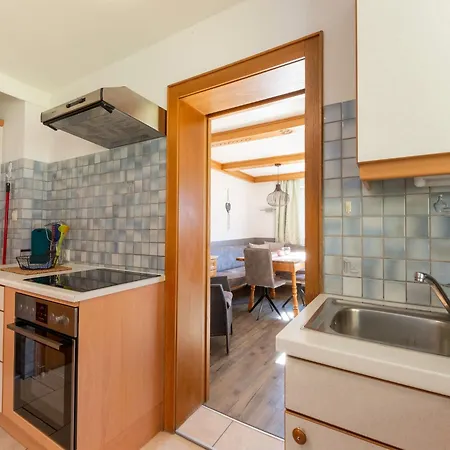 Lejlighed In Near Lift *