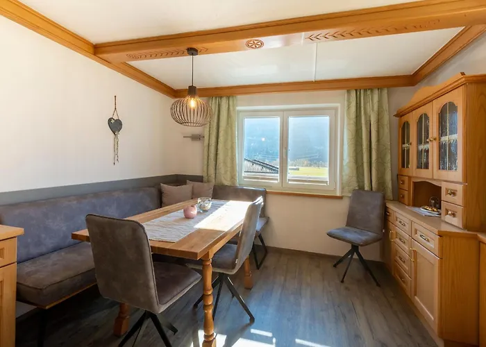 Appartamento In Near Lift *