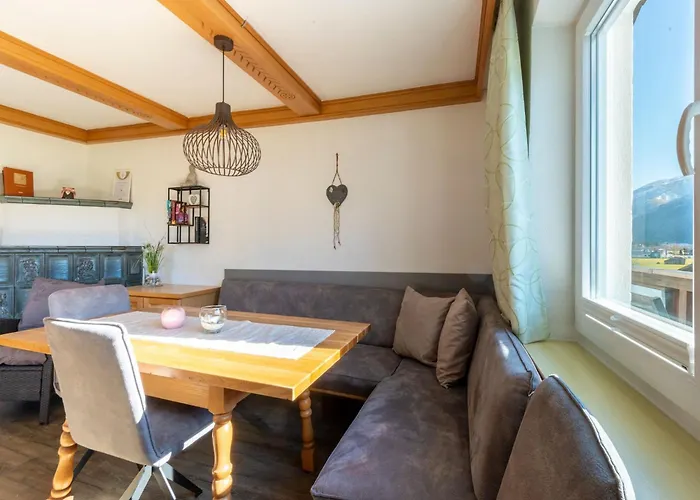 公寓 In Near Lift *